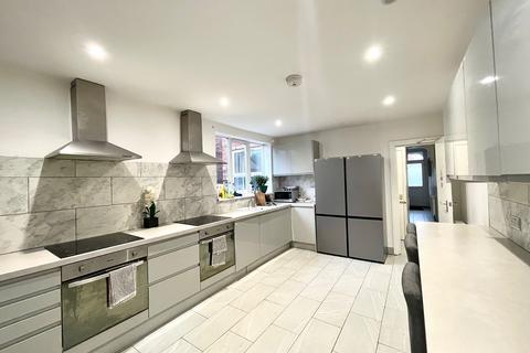 undefined, Sydney Street, Boston, PE21
