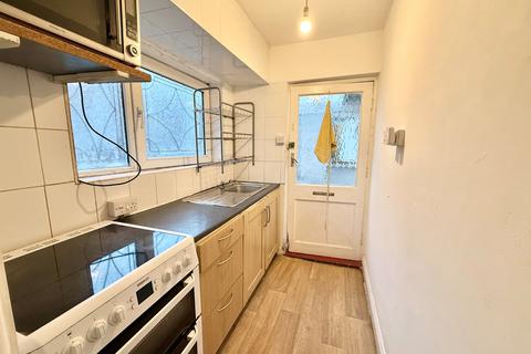 undefined, High Street, Biggleswade, SG18