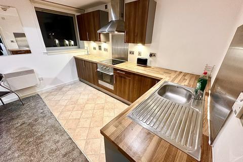 2 bedroom apartment to rent, Greenheys Road, Liverpool, L8