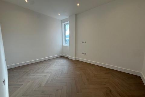 3 bedroom apartment to rent, Croydon, CR0