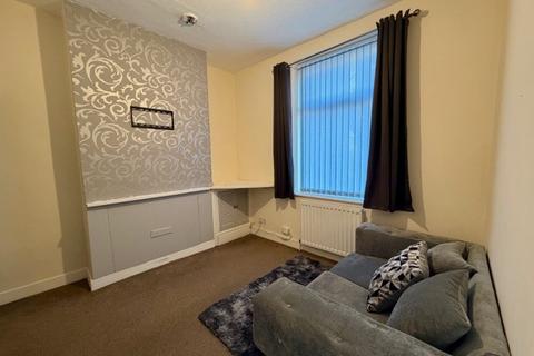 2 bedroom terraced house to rent, Windsor Street, Burnley, BB12