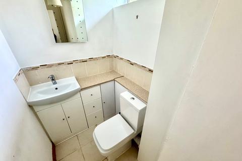 undefined, Gregory Court, Nottingham, NG9