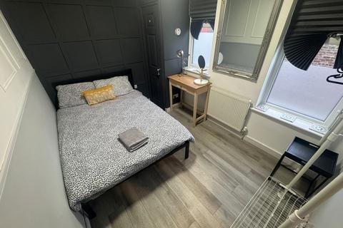 1 bedroom flat to rent, Princes Avenue, Liverpool, L8