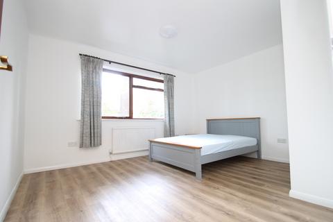 undefined, Copperfields, Beckenham, BR3