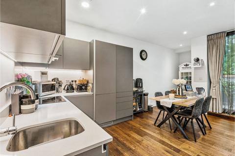 2 bedroom flat for sale, 5 Brindley Place, Uxbridge, UB8