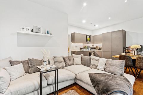 2 bedroom flat for sale, 5 Brindley Place, Uxbridge, UB8