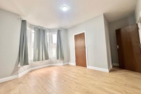 4 bedroom house to rent, Thorpe Road, Barking, IG11