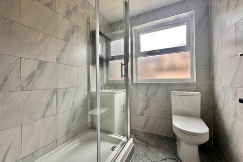 4 bedroom house to rent, Thorpe Road, Barking, IG11
