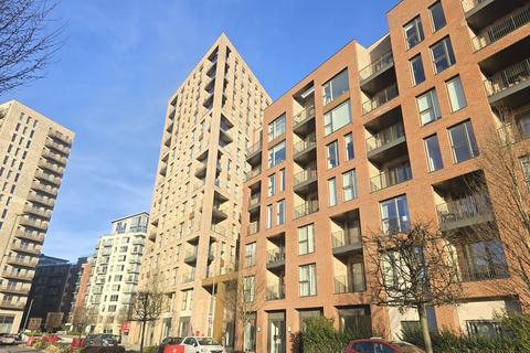 2 bedroom flat to rent, Lismore Boulevard, London, NW9