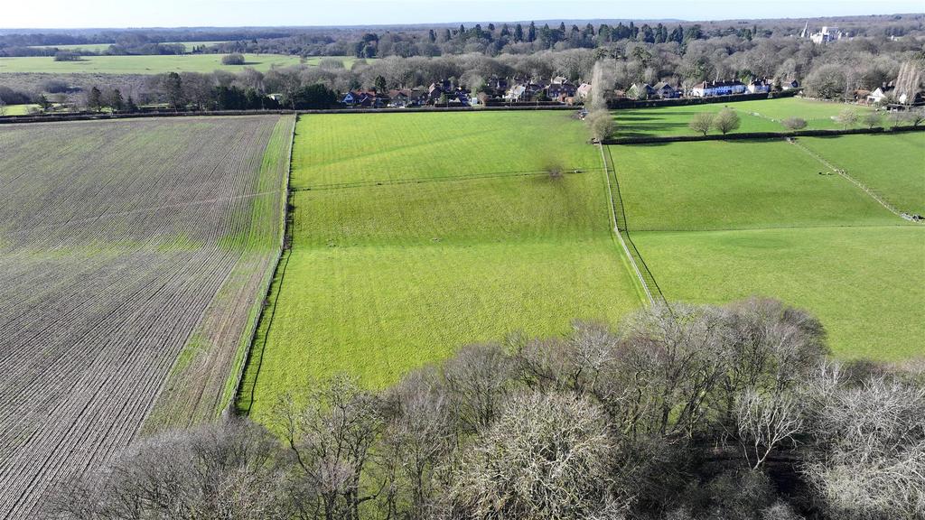 Nettleden Road, Little Gaddesden, HP4 1 PP NB  14.j