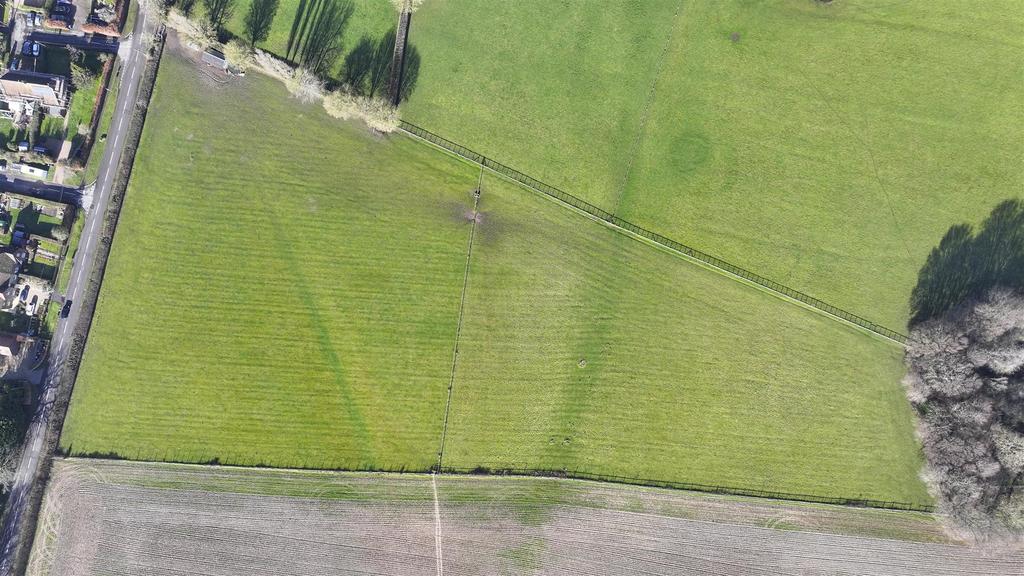 Nettleden Road, Little Gaddesden, HP4 1 PP NB  15.j