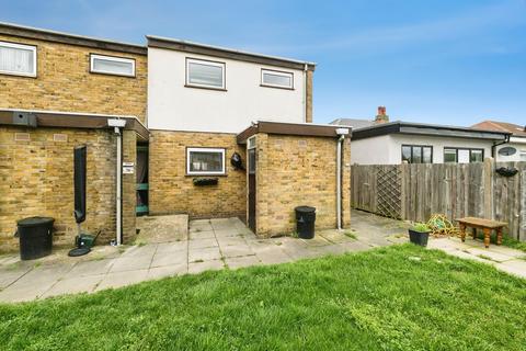 1 bedroom apartment for sale, Hood Road, Rainham