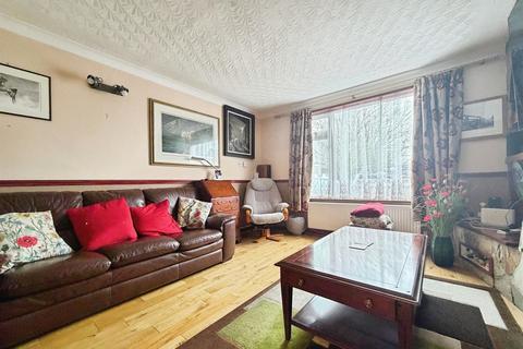 4 bedroom semi-detached house for sale, Peverel Road, Cambridge
