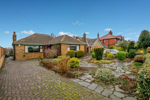 3 bedroom bungalow for sale, White Lee Road, White Lee, Batley, WF17