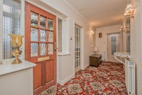 3 bedroom bungalow for sale, White Lee Road, White Lee, Batley, WF17
