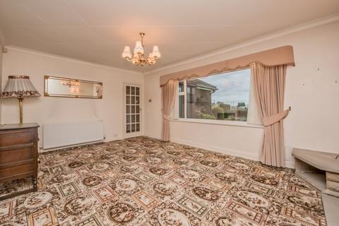 3 bedroom bungalow for sale, White Lee Road, White Lee, Batley, WF17