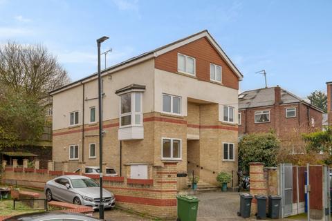 1 bedroom flat to rent, Benton's Lane, London, SE27