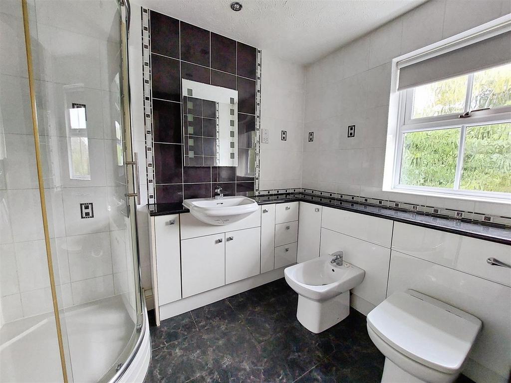 Bd414ed2-En-Suite.jpg