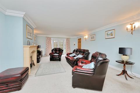4 bedroom detached house for sale, Orchard End, Dereham