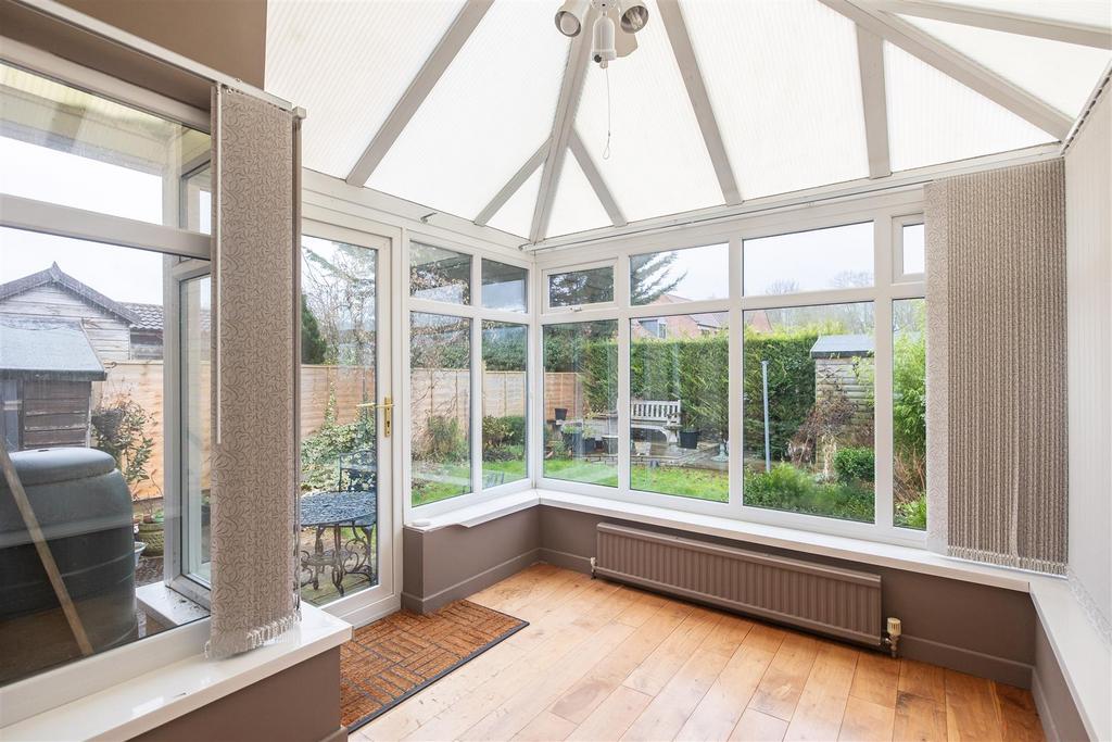 Marshall Drive 36 Conservatory.jpg