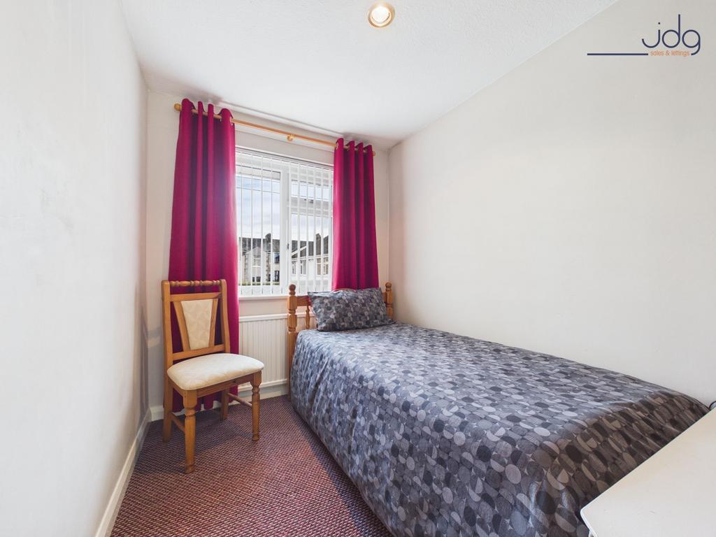 Single Bedroom