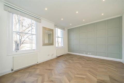 2 bedroom flat for sale, Effingham Road, London SE12