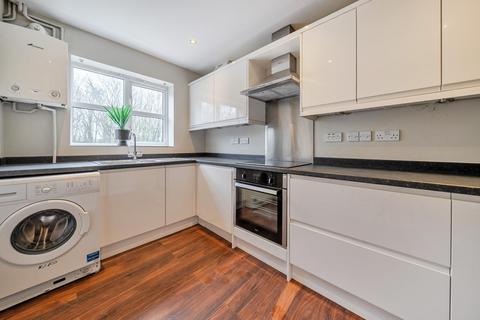 undefined, Acorn Close, Basingstoke