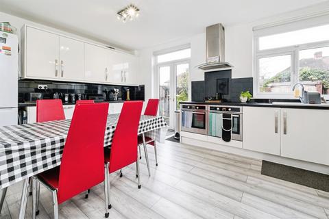 3 bedroom semi-detached house for sale, Rainham Road, Rainham