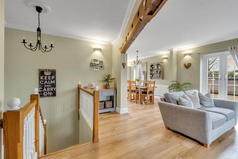 undefined, Kilmington, Axminster