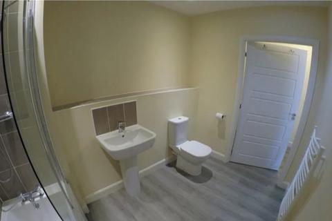 2 bedroom flat to rent, Appelbee Court, Harrow HA3