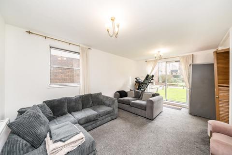 2 bedroom apartment to rent, Marlowe Gardens, Eltham, London, SE9