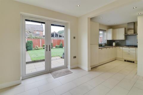 undefined, Lords Mill Road, Shavington, Crewe