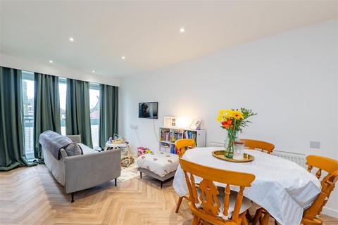 2 bedroom apartment for sale, Bleasdale Street East, Preston PR1