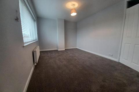 2 bedroom house to rent, Alexandra Road, Middlewich