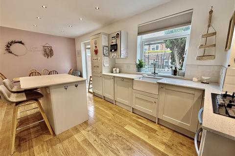 undefined, Felton Crescent, Gateshead