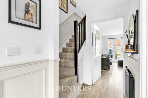 3 bedroom semi-detached house for sale, Kirkfell Drive, Middleton, Manchester, M24