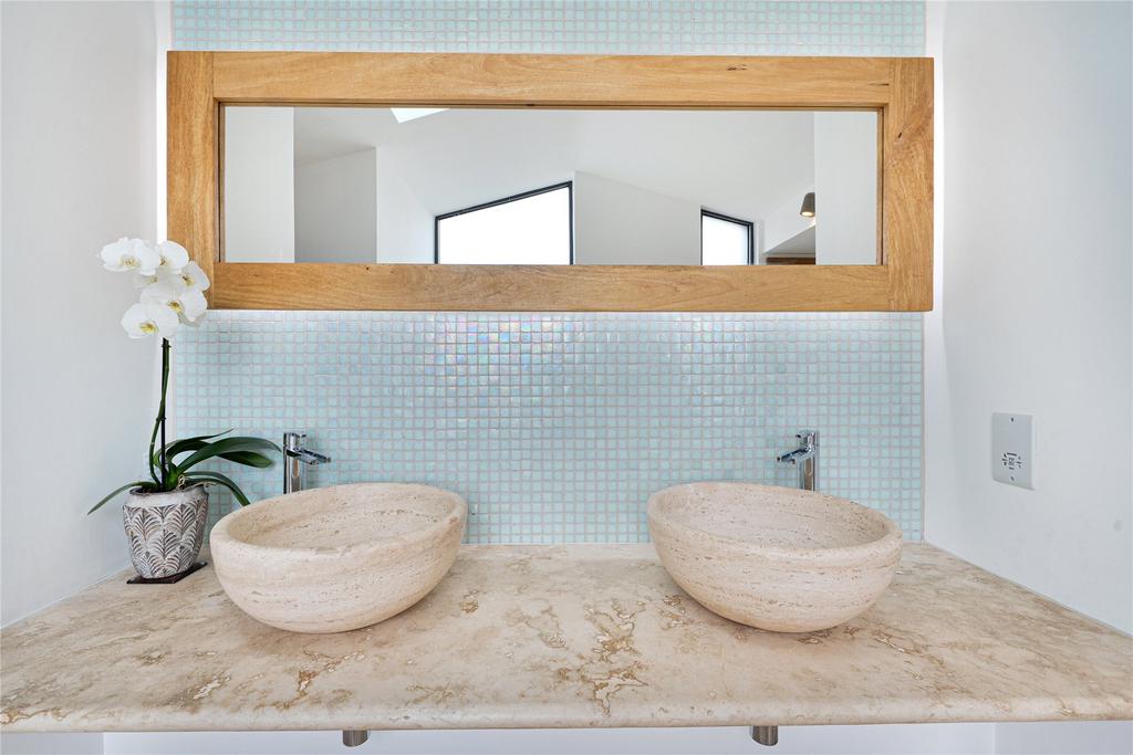 Ensuite 1
