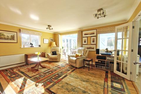 3 bedroom detached house for sale, Oakenbrow, Sway, Lymington, Hampshire, SO41