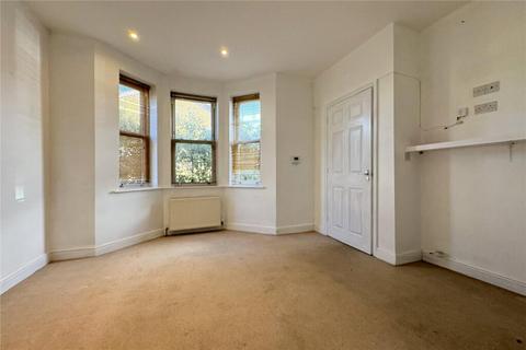 3 bedroom detached house to rent, Herrett Street, Aldershot GU12