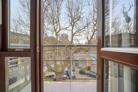 2 bedroom flat for sale, Brabazon Street, Poplar