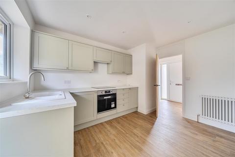 undefined, Ruislip Gardens, Aldwick