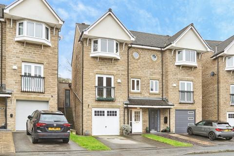 Pennythorne Drive, Yeadon, Leeds
