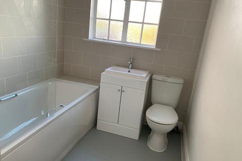 2 bedroom apartment to rent, High Street, Watford