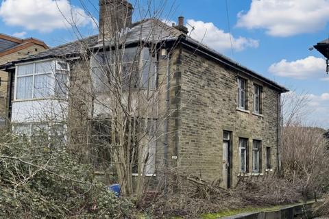 3 bedroom semi-detached house for sale, 629 Thornton Road, Bradford, West Yorkshire, BD8 0BL