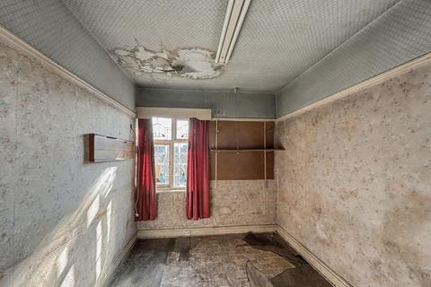 undefined, 629 Thornton Road, Bradford, West Yorkshire, BD8 0BL