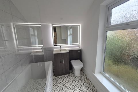 undefined, Mottram Road, Stalybridge, SK15