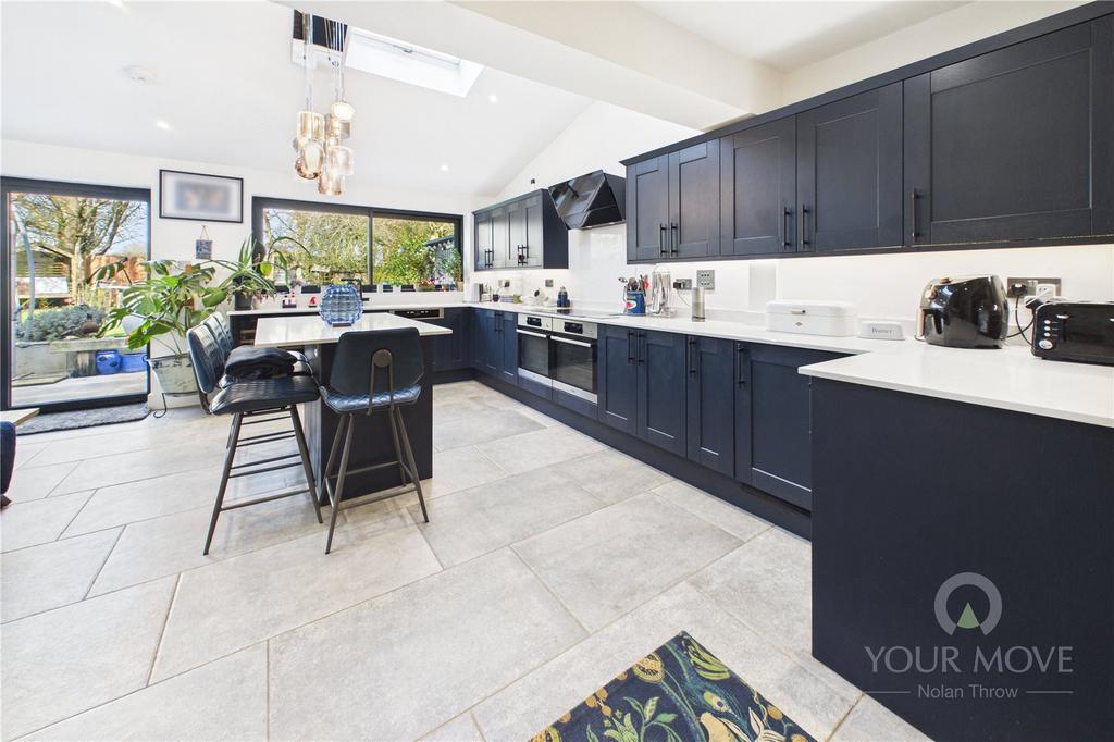 Kitchen/Family Room