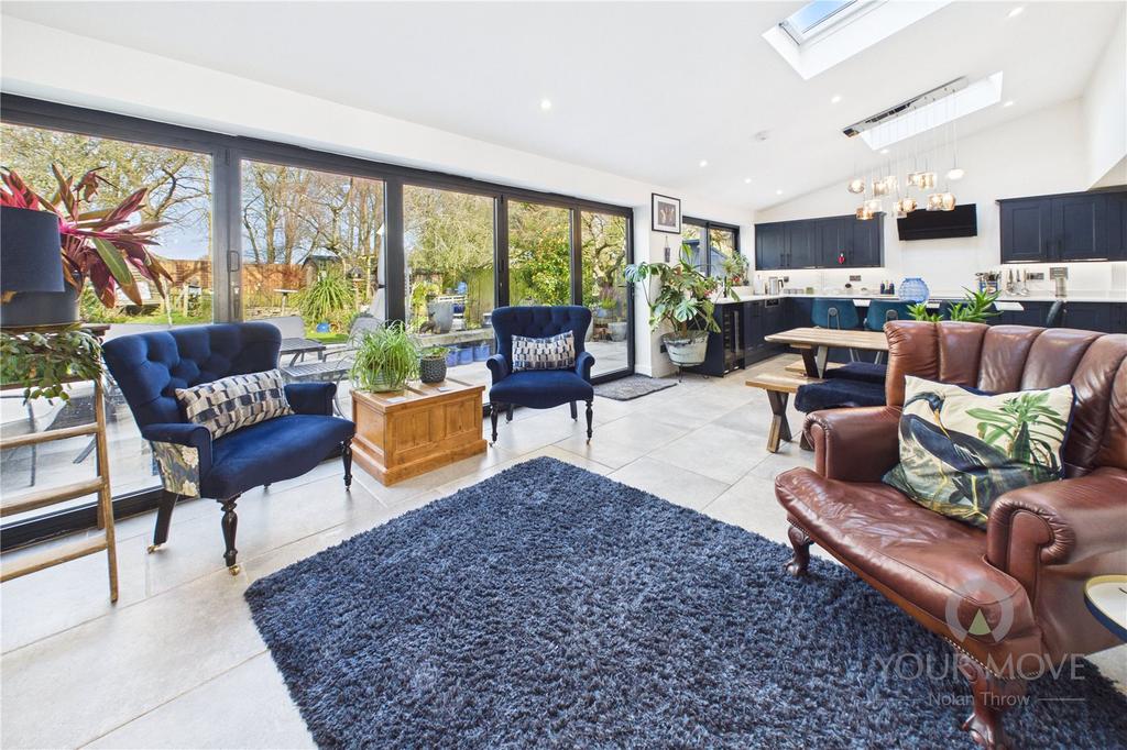 Kitchen/Family Room