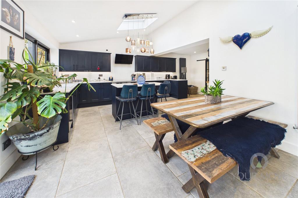 Kitchen/Family Room