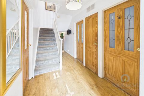 4 bedroom detached house for sale, Amber Drive, Northamptonshire NN6
